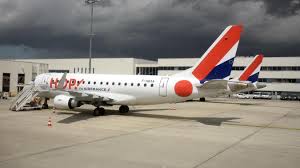 The dates and destinations change frequently as more is learned about the situation, so it's important for travelers to check in with the airline if they have an upcoming trip. Greve A Air France Un Seul Vol Annule A Lille Lesquin