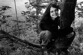 Julia butterfly hill was born in 1970s. Julia Butterfly Hill
