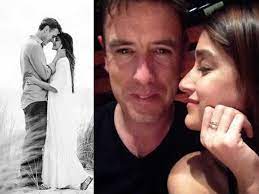 Telugu movie pokiri, which was one of the highest money grosser, set her in top slot actresses. Ileana D Cruz And Andrew Kneebone Expecting Their First Child Filmibeat