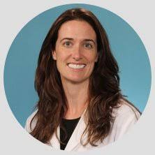 Kelly Estes's Instagram, Twitter & Facebook