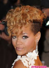 Pin by laticia russell on frizure undercut blonde bob hairstyles rihanna blonde hair hair styles. Rihanna Blonde Mohawk Haircut