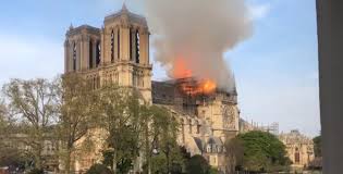 The kind hunchback quasimodo, the. AlertÄ In FranÈa Catedrala Notre Dame Din Paris DistrusÄ De FlÄcÄri UriaÈe Incendiu Puternic Video Stiri Diaspora