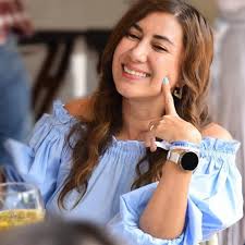 Mildred Arias updated their profile picture.