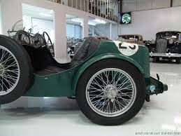 Nice And Stubby Daniel Schmitt Co Classic Car Gallery Presents 1947 Mg Tc Classic Race Car Classic Race Cars Classic Cars British Racing Green