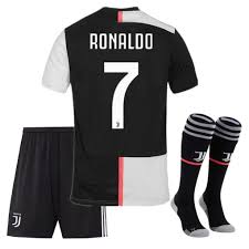Back the juventus star with a cristiano ronaldo jersey from fanatics. Juventus Jersey 2020 Ronaldo Serra Presidente