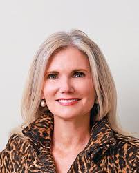 WLP was founded 20 years ago, and what a journey it has been! ✨💚 Since  then, our program has grown to over 70 scholarships, consistently  supporting more than 200 students each academic