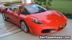 Pernah dengar ukur baju dibadan sendiri? Ukur Baju Dibadan Sendiri Daily Rakyat