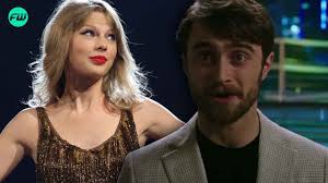 I got this for free”: Taylor Swift Gave Her Bag to Daniel Radcliffe's  Miracle Workers Co-Star All Because She Liked it