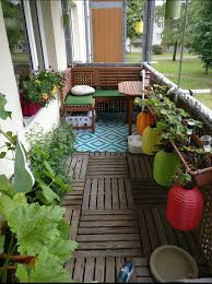 Huhu leute, habt ihr eine idee wie ich unseren balkon kittensicher mschen kann ohne ein katzennetz befestigen zu müssen. Katzenbalkon Balkon Fur Katzen Gestalten Infos Tipps