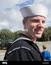 Us navy sailor Banque de photographies et d'images à haute résolution