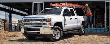 Towing And Hauling Capacity Chevy Truck Specs Biggers