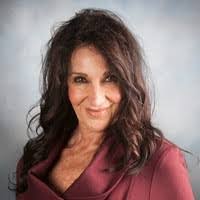 Sherrie Dee's Instagram, Twitter & Facebook