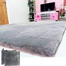 Selain hangat, model karpet ini juga memberikan. Jual Karpet Bulu Lembut Jumbo Size 300x200cm Tebal 5cm Terbaru Juli 2021 Blibli