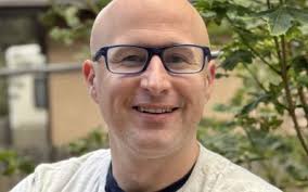 Robin Thomas (Parent)