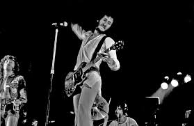 Your destination for thousands of wallpaper and fabric designs since 1969! The Rumors Of Classic Rock S Demise Have Been Greatly Exaggerated
