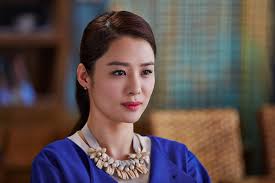 Khi con trai tròn 3 tuổi, chồng tôi thường xuyên gửi bé cho ông bà nội rồi  đưa vợ 1 quyển sổ đỏ kèm yêu cầu ngã ngửa