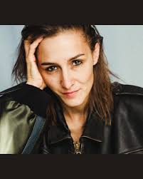 Très heureuse de rejoindre la magnifique programmation du @festivaldanjou  Festival d'Anjou❤️ en juin prochain avec Euphrate ! Merci infiniment à Jean  Robert-Charrier pour sa confiance. Euphrate continuera juste avant sa  tournée au