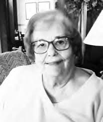 Berea Restaurant feeds kids City COUNcil hEARS FROM yOUth lEAGUE