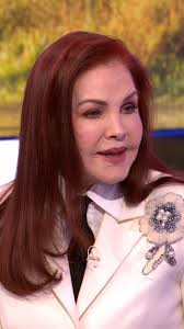 "I think it's very important to keep Elvis alive." ✨