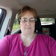 Mary Clary's Instagram, Twitter & Facebook