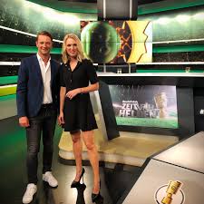 Der check24 doppelpass vom 28.03.2021 mit christoph daum. Ruth Hofmann On Twitter About Yesterday Dfbpokal Kfcbvb Live Sport1 Meinpokal Studio Auftakt Jochenstutzky Sport1