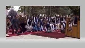 صلاة العيد فرض كفاية عند كثير من أهل العلم، ويجوز التخلف من بعض الأفراد عنها، لكن حضوره لها ومشاركته لإخوانه المسلمين سنة مؤكدة لا ينبغي تركها إلا لعذر شرعي. Ø¯Ø§Ø¹Ø´ ÙŠØªØ¨Ù†Ù‰ Ø§Ù„Ù‡Ø¬ÙˆÙ… Ø¹Ù„Ù‰ Ø§Ù„Ù‚ØµØ± Ø§Ù„Ø±Ø¦Ø§Ø³ÙŠ ÙÙŠ ÙƒØ§Ø¨Ù„