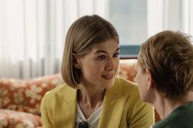 Rosamund pike, peter dinklage, eiza gonzález, dianne wiest. Is I Care A Lot Based On A True Story I Care A Lot Real Events