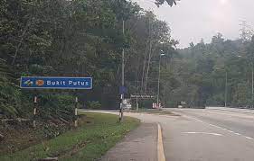 5 sungai dengan kisah misteri di malaysia. Suara Minta Tolong Di Bukit Putus 2 Beradik Berhenti Kereta Muncul Kelibat Wanita Rentung Mistik Mstar