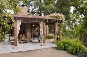 40 Idees De Pergola Avec Rideaux Moderne Dans Le Jardin Idees Pergola Pergola Terrasse Pergola
