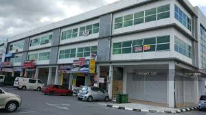 Ketua pegawai eksekutif gabungan persatuan pengguna malaysia mohd yusof abdul rahman berpendapat klinik 1malaysia amat wajar bagi tujuan penjagaan kesihatan golongan miskin bandar. Muara Tuang Stakan New Corner Shoplot Kuching Sarawak 5400 Sqft Commercial Properties For Sale By Clement Toh Rm 1 280 000 25031003
