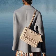 Tory burch is an american lifestyle brand that embodies the personal style of chairman, ceo and designer, tory burch. Ending Soon Neiman Marcus Tory Burch Sale Up To 300 Gift Card Dealmoon