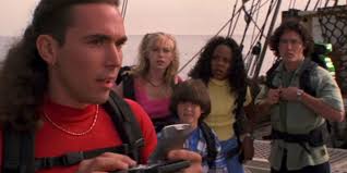 Power Rangers' New Yellow Ranger Story Is Fixing A 27-Year-Old Franchise  Mistake That Always Bothered Me