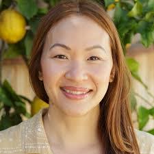 Norma Shull's Instagram, Twitter & Facebook