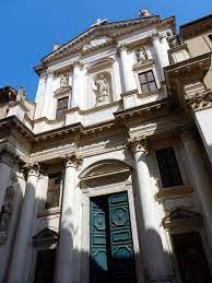 Takeout is on the right, dining room on the left. San Gaetano Vicenza Wikipedia