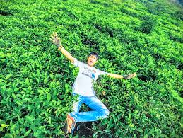 Gunung ini memiliki tiga puncak: Wisata Alam Kebun Teh Medini Kendal Jawa Tengah Hasbundoya