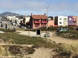Homes for rent in central sunset, san francisco, ca central sunset is a densely populated area about one mile east of the beach and five miles west of the heart of san francisco. Ocean Beach San Francisco A Local S Guide To The Beach