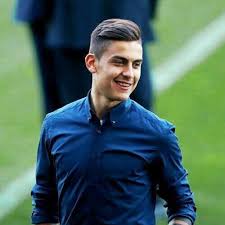 Fringe haircuts are in a class all their own. Soccer Player Haircuts 55 Styles You Can Sport Men Hairstyles World