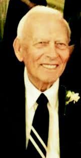 Charles Tamburo's Instagram, Twitter & Facebook