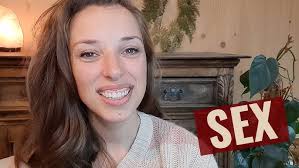 Embracing Vulnerability & Connection to Find Lasting Love with Athira Das