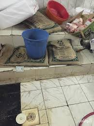 بالصور أمانة حائل تغلق مطعم باب الحاره بسبب التسمم الغذائي ارشيف 2015 صحيفة الوئام الإلكترونية