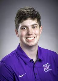 Chris Dyess's Instagram, Twitter & Facebook