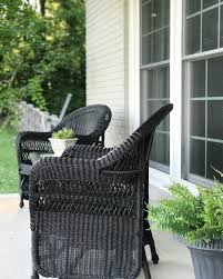 Romabio Limewash On Exterior Black Wicker Furniture On Front Porch Nice Contrast Indoor Wicker Furniture White Wicker Furniture Wicker Decor