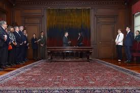 From wikipedia, the free encyclopedia. Uzivatel Presidencia Colombia Na Twitteru Carolina Soto Losada Es La Segunda Mujer Que Se Posesiona En La Junta Directiva Del Bancorepublica Me Complace Dejar Esta Junta Conformada En Un 40 Por