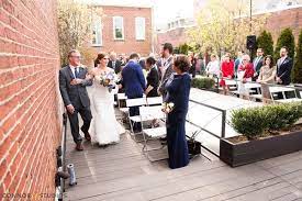 Fathom Gallery Wedding Quirky Spring Dc Wedding Art Gallery Wedding Dc Weddings Top Wedding Planners