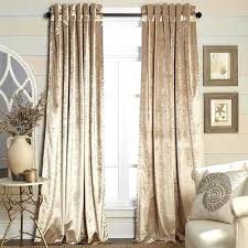 Black And Gold Bedroom Curtains Amazing Best Gold Curtains Ideas On Black And Silver Gold Curtains For Bedroom De Gold Bedroom Champagne Bedroom Bedroom Design