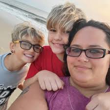 Your first emoji explains your relationship life right now No cheating