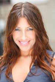 Jennifer Royle's Instagram, Twitter & Facebook