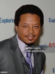 235 Terrence Wall Photos & High Res Pictures