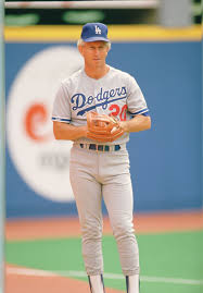 Самые новые твиты от don sutton (@don_sutton): If Don Sutton Was In His Prime Today Would He Be Rocking A Fro Or A Beard Allgoodfadsmustend Don Sutton Dodgers Baseball Pitcher