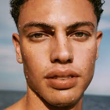 Let's go for a swim 🏝️